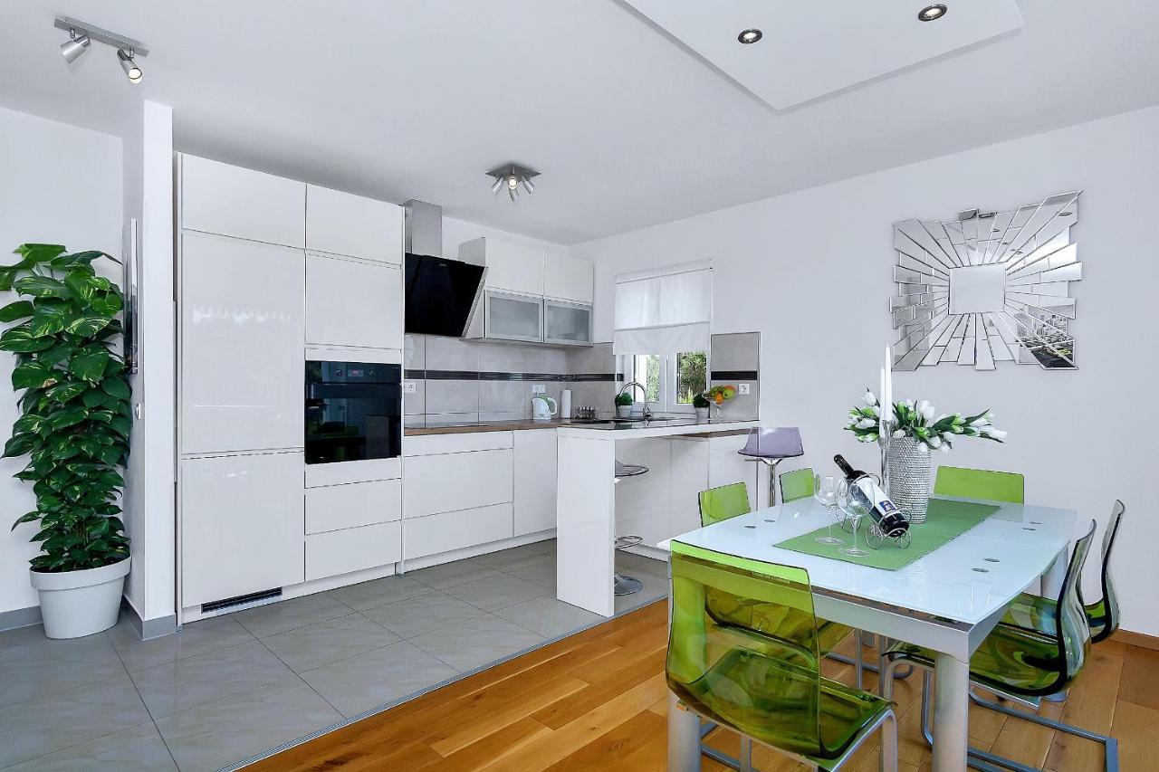 Apartment Ivana Макарска Екстериор снимка